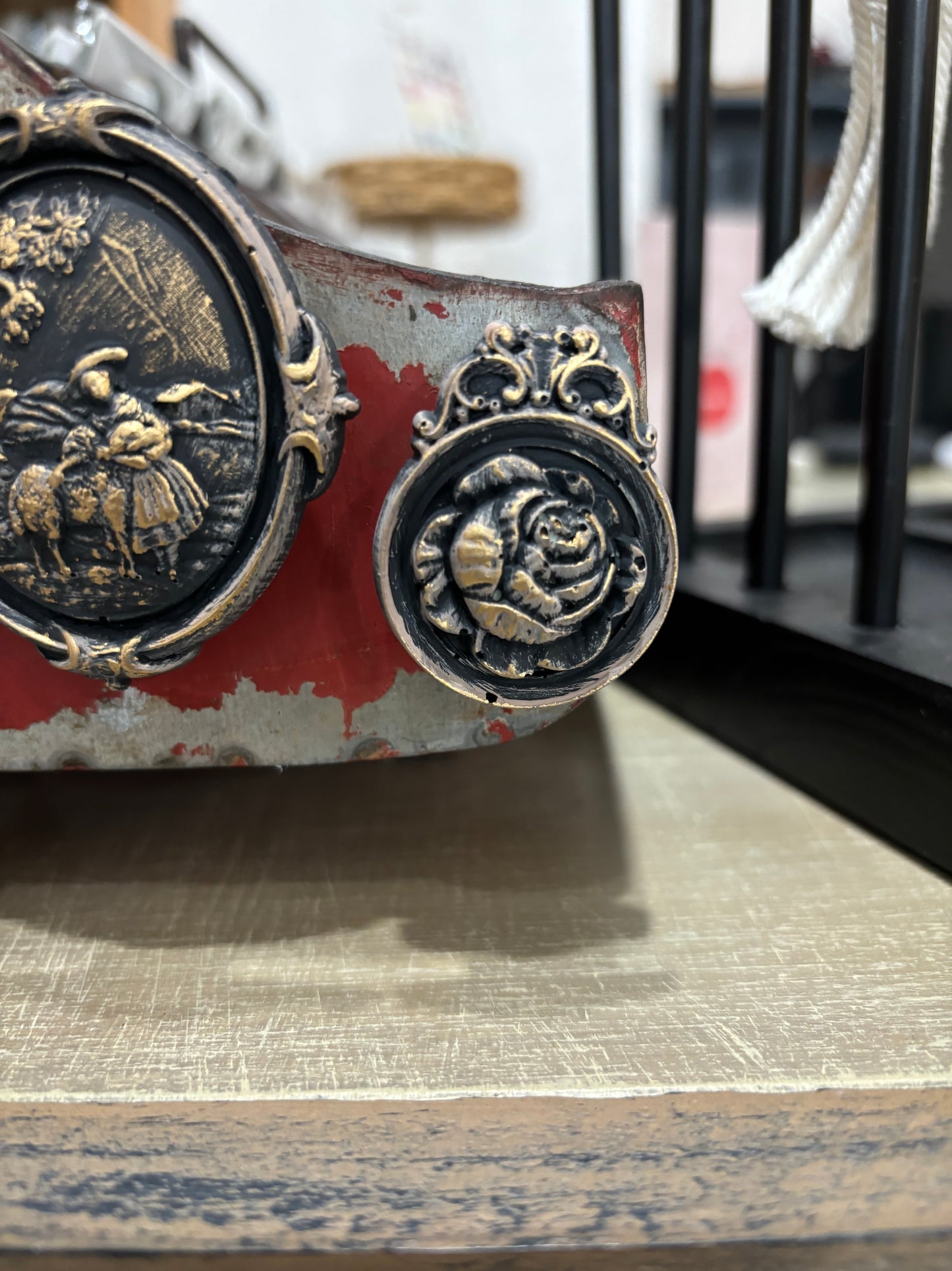 Cameos 6x10" Decor Mould by Iron Orchid Designs (IOD)