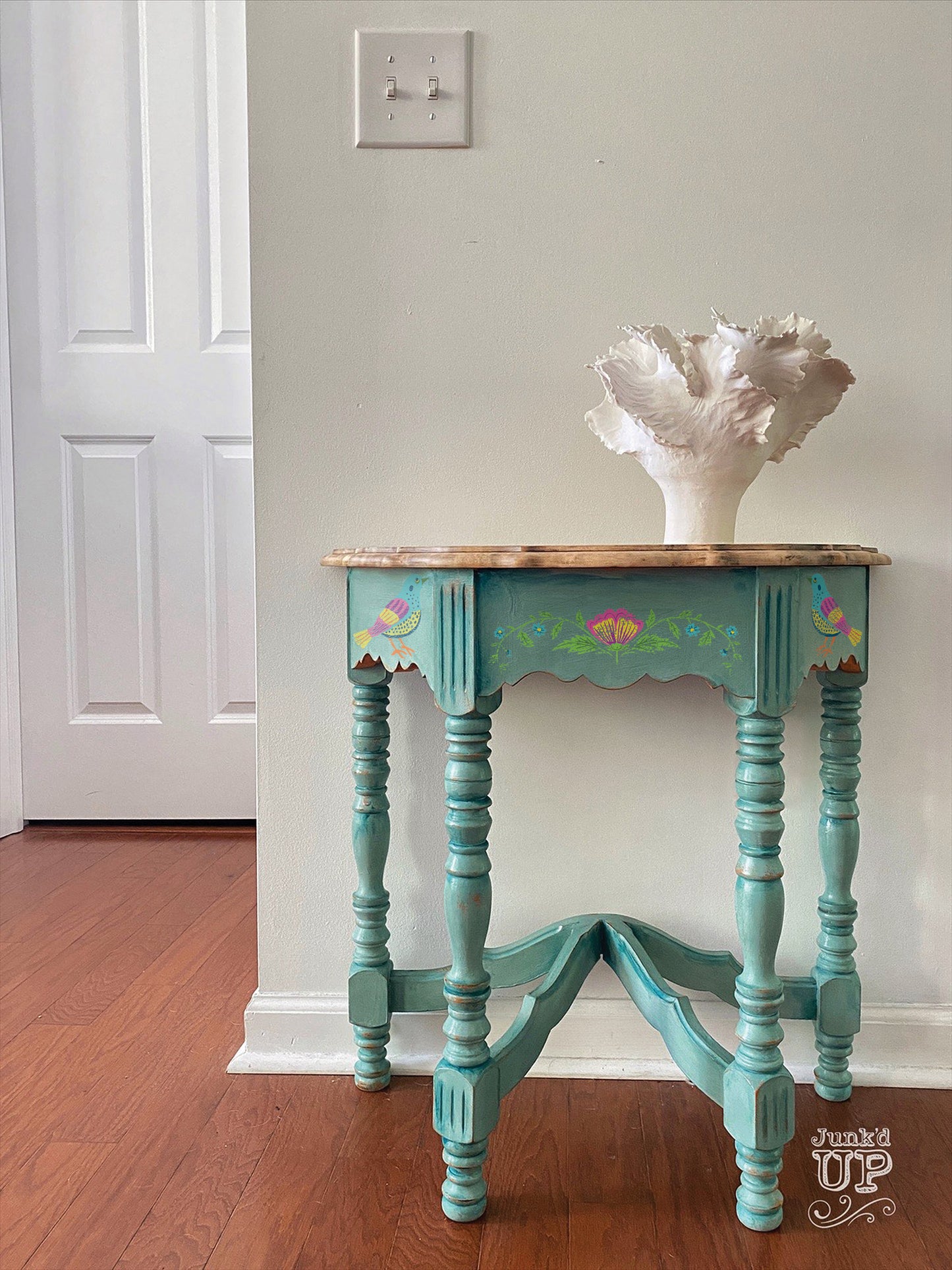 Vida Flora Paint Inlay Designed by Debi Beard