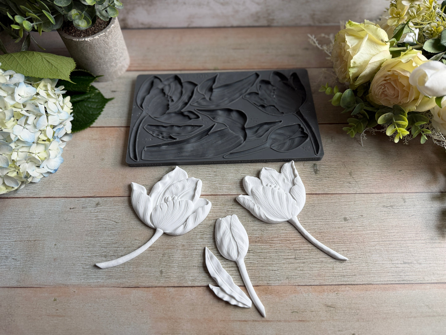 Tulips 6x10" Decor Mould by Iron Orchid Designs (IOD)