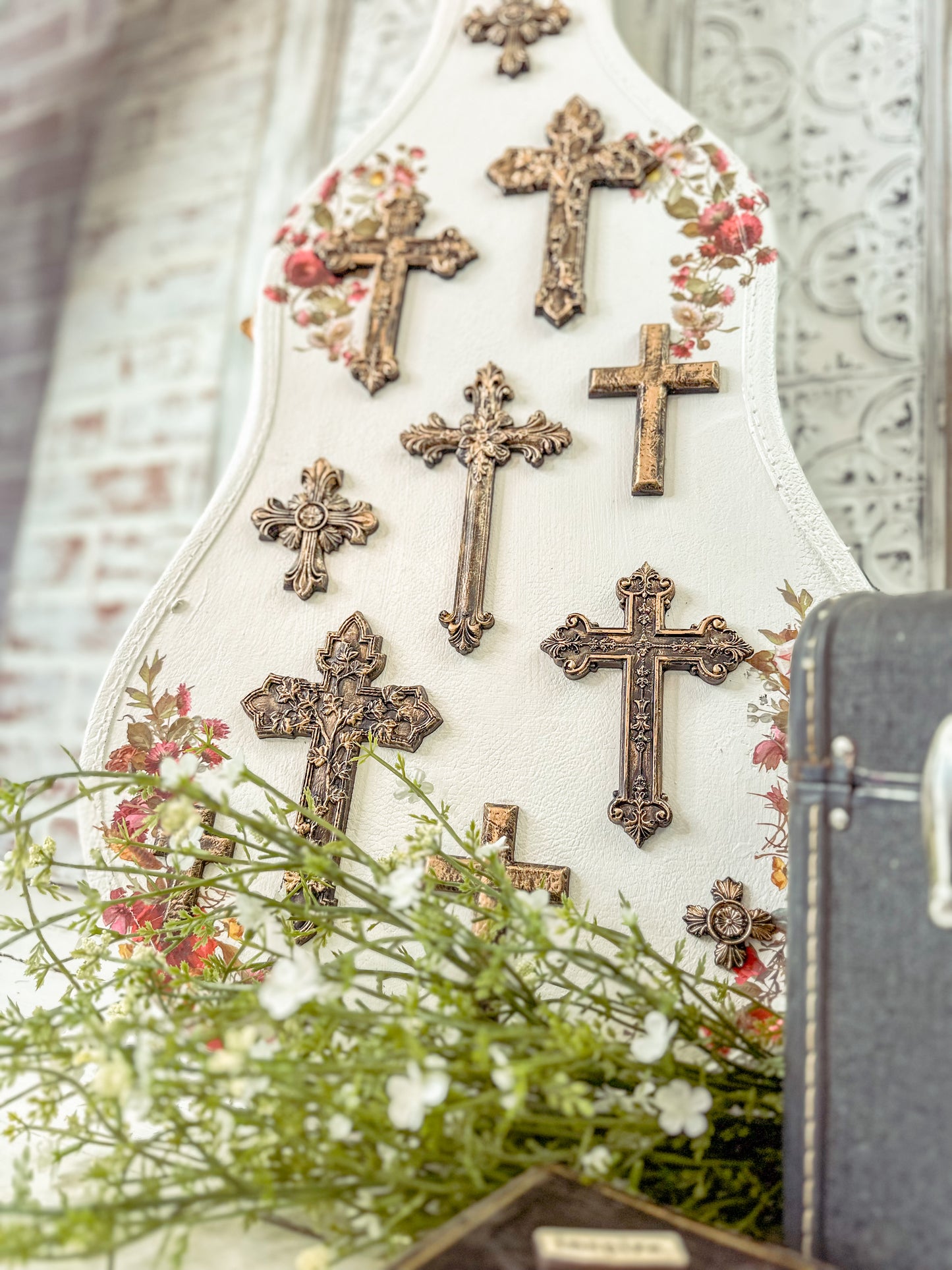 Les Croix 6x10" Decor Mould by Iron Orchid Designs (IOD)