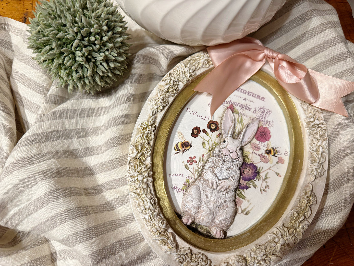 Les Lapins 6x10" Decor Mould by Iron Orchid Designs (IOD)